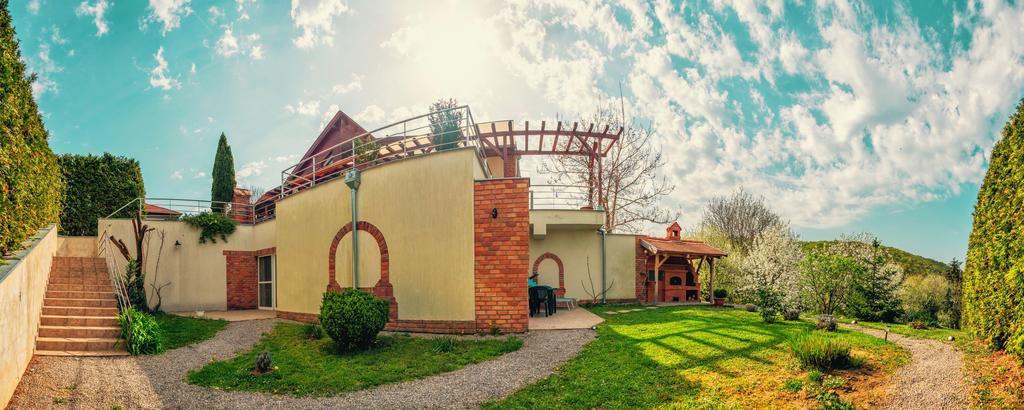 Naposdombi Apartmanok Orfű Zewnętrze zdjęcie